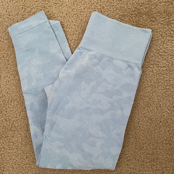Nvgtn Icy Blue Camo Seamless Legging 